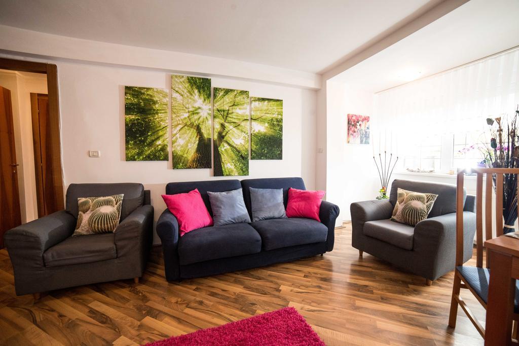 Rox Central Apartments Timisoara Bagian luar foto