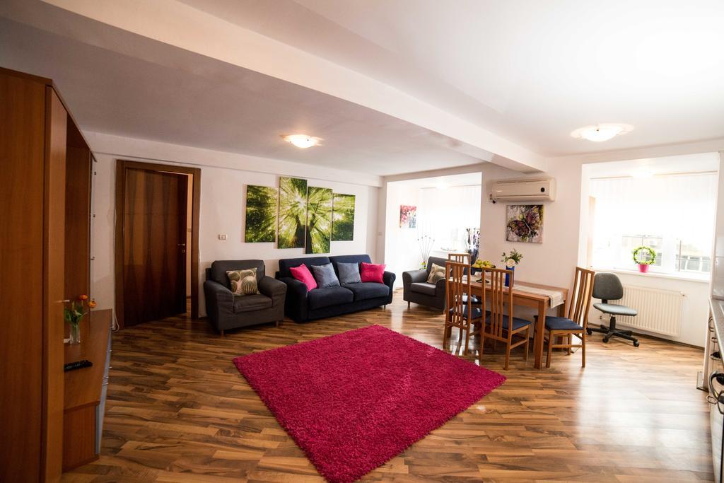 Rox Central Apartments Timisoara Bagian luar foto